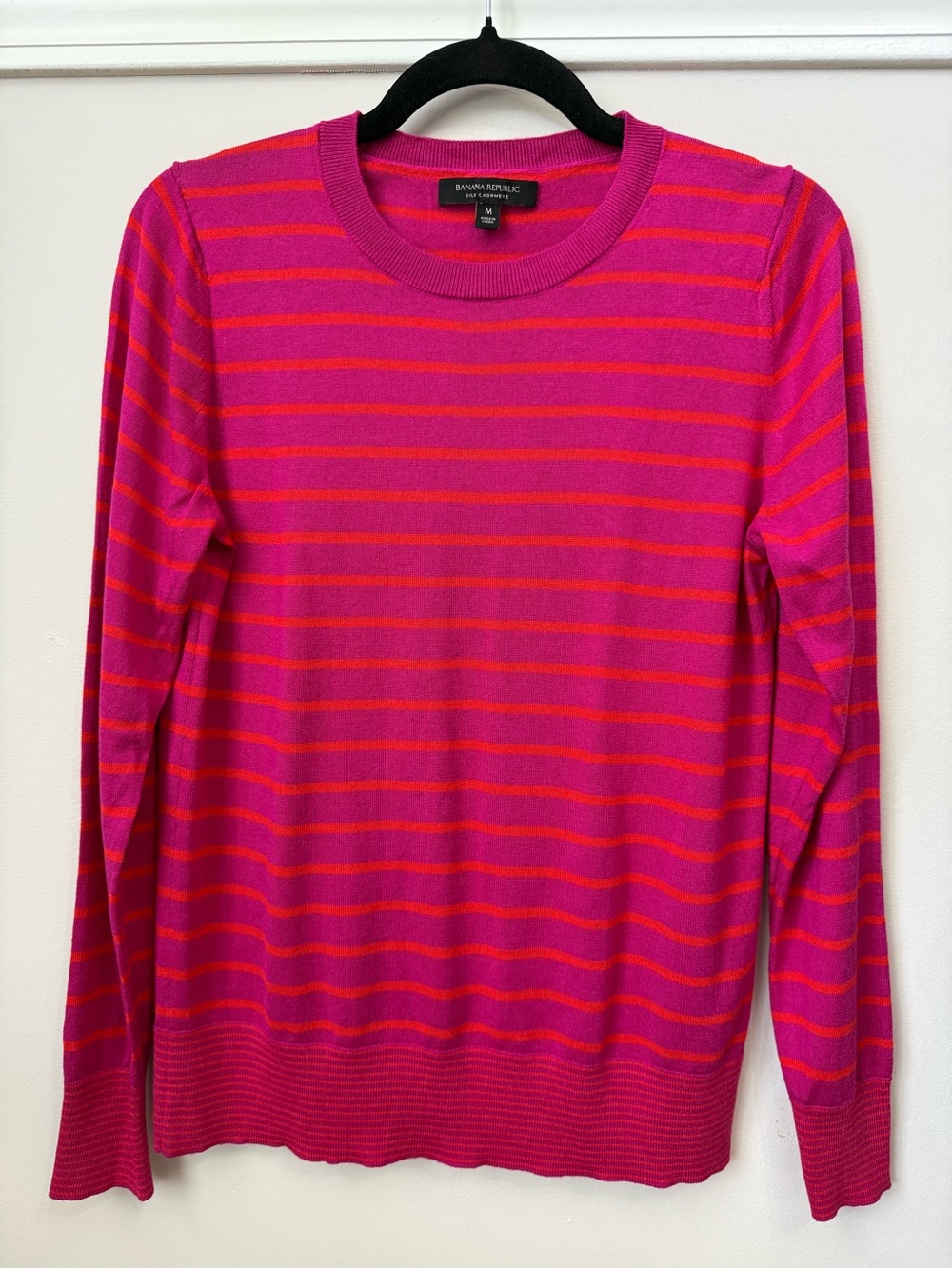 Banana Republic Silk Cashmere Lightweight Sweater Pink Orange Stripe Preppy Sz M